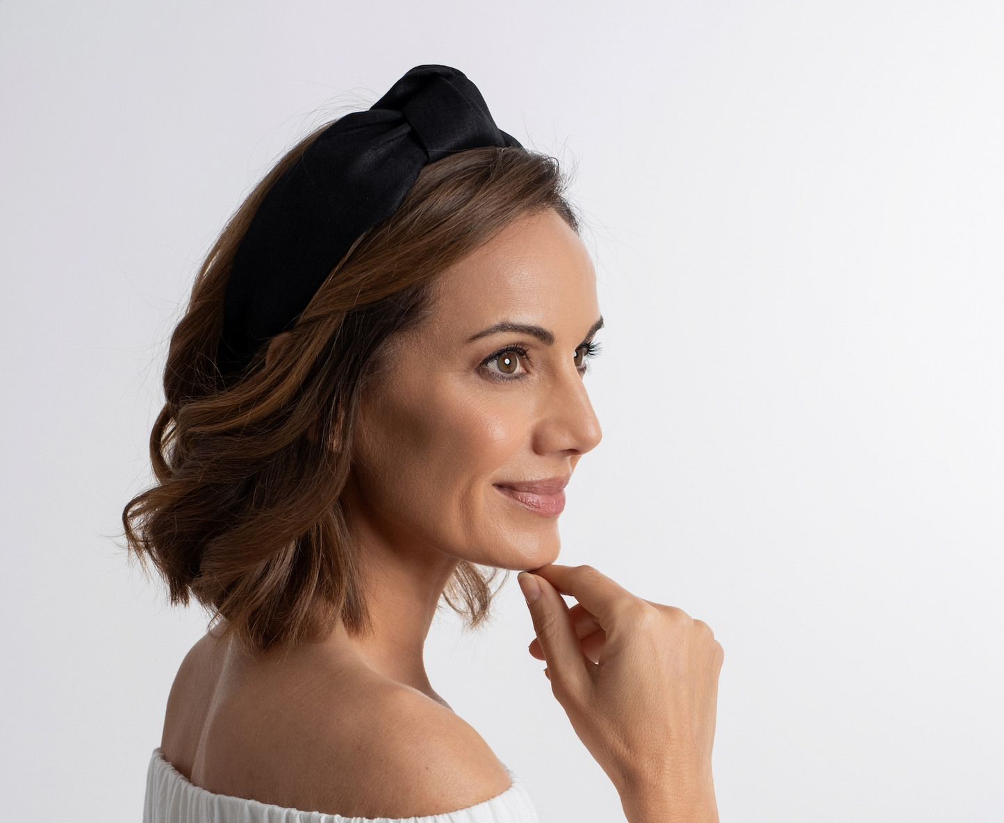 Amalfi: 100% linen black headband with bow