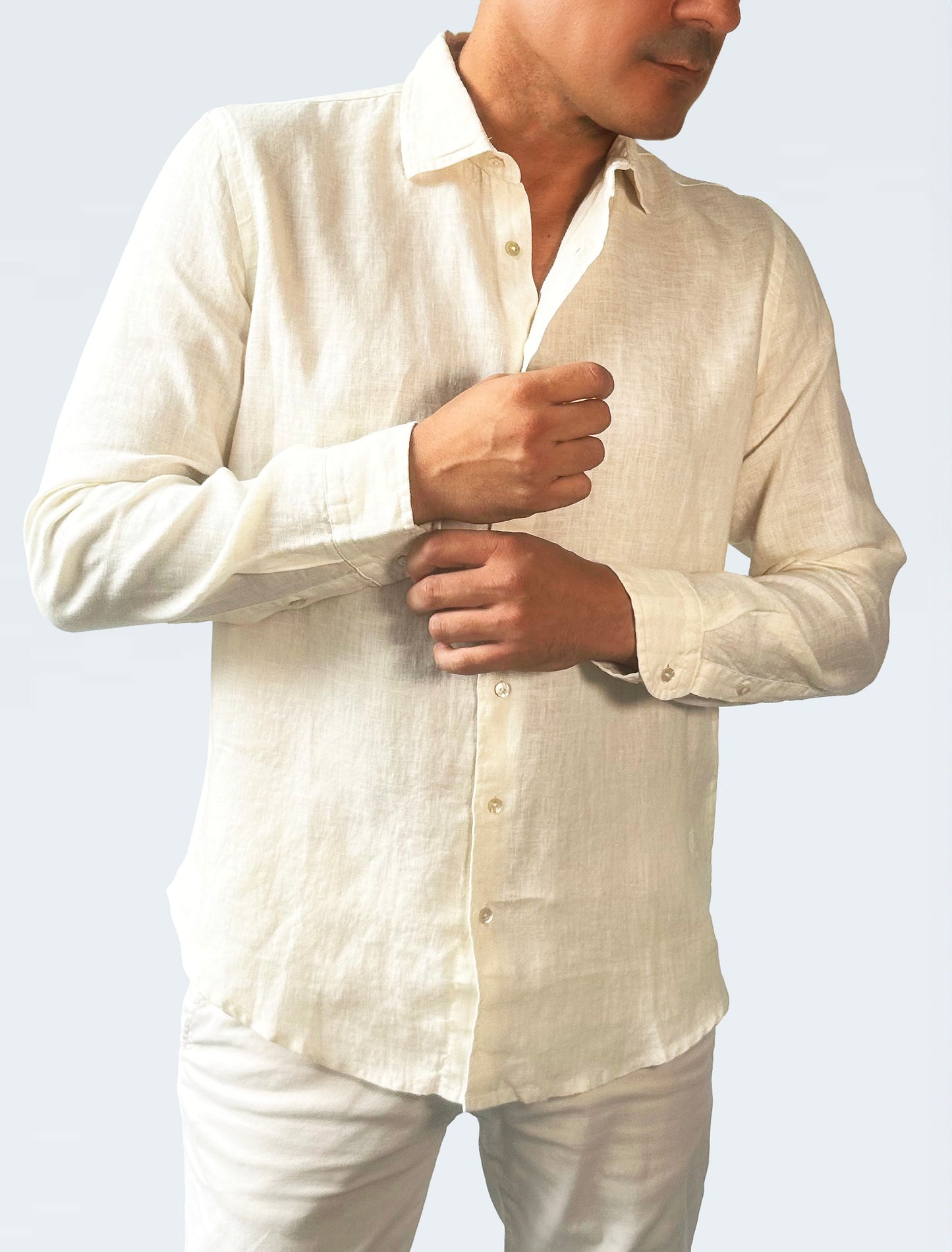 Mauricio: Camisa unisex 100% lino crudo con botones de nácar