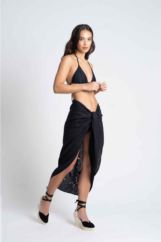 Seychelles: Pareo de lino negro con bordado suizo